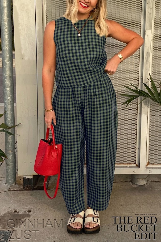 Plaid loose casual vest and trousers set